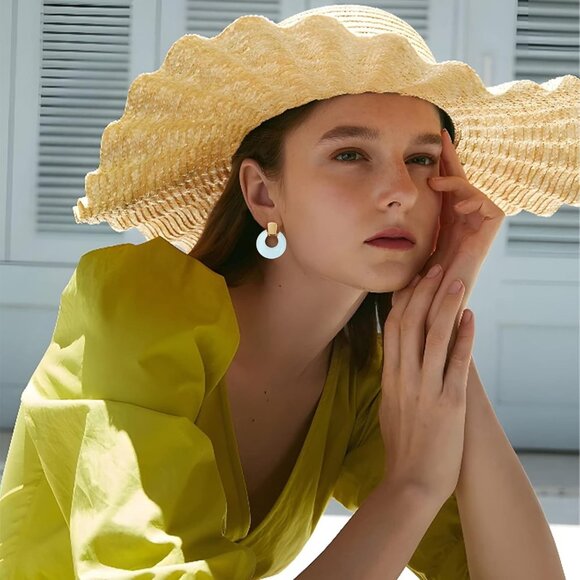 Women's White Statement Retro Hoop Dangle Earrings Multiple Elegance Style - Picture 4 of 7